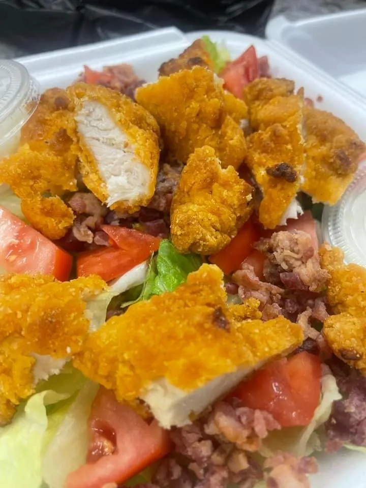 Fried Chicken blt Salad
